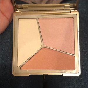 NO7 LIMITED EDITION HIGHLIGHT PALETTE